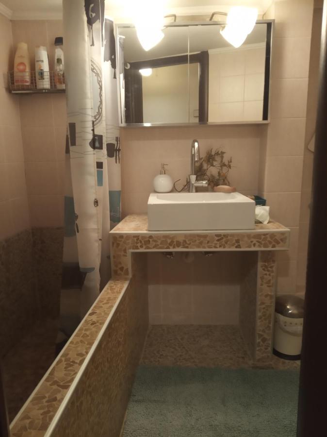 Spacious Cosy Apt Thessaloniki Buitenkant foto